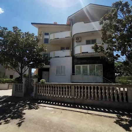 Ruza * Sveti Petar (Zadar)